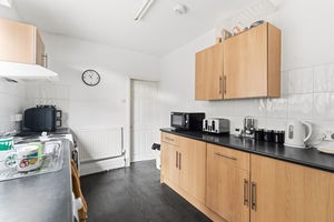 Photo 21- click for photo gallery